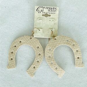 NWT Lucky Horseshoe Cowgirl Earrings Beige Cream Leather Snakeskin